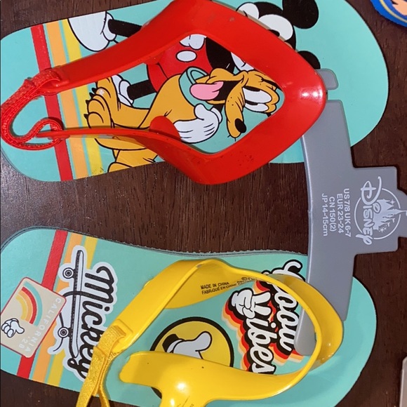 Disney bundle set - Picture 3 of 4